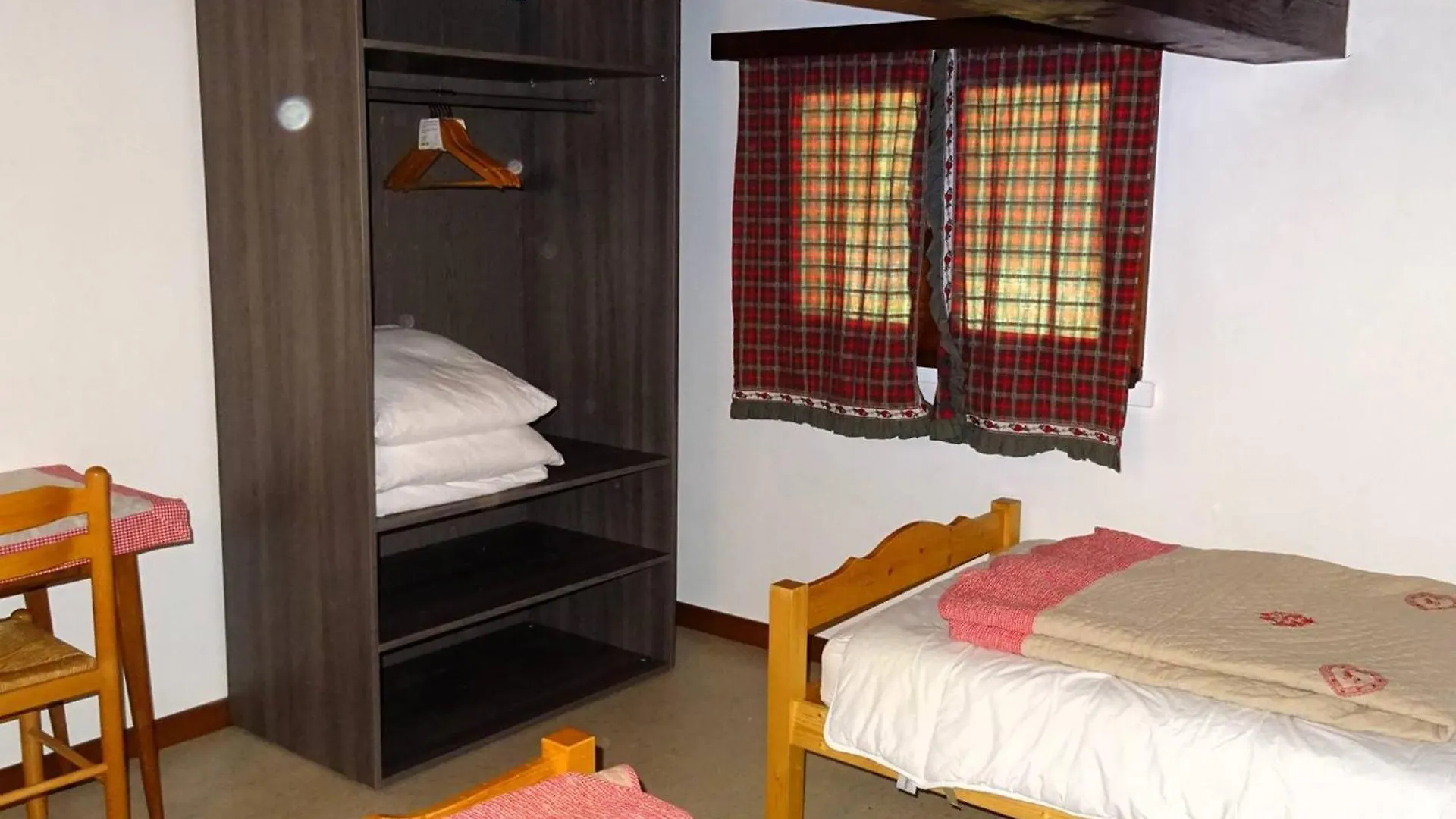 Les Gets : Appartement 8 Pers. - 3 Chambres - Proche Centre Et Remontees Mecaniques - Fr-1-802-88 Apartment Les Gets